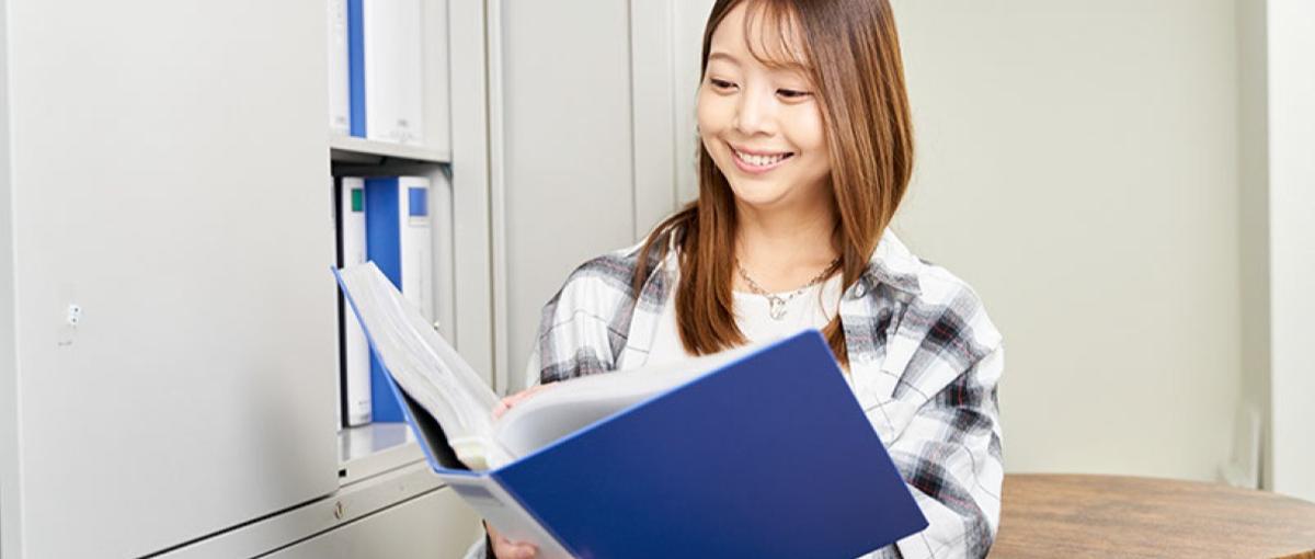 ハイブランド品が並ぶ舞台裏。成長企業のバックオフィス募集！