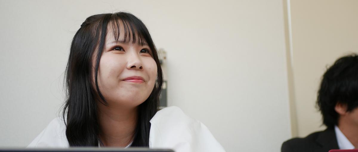 バックオフィス職｜少数精鋭チームで、職種の垣根を越えた連携を大切に！