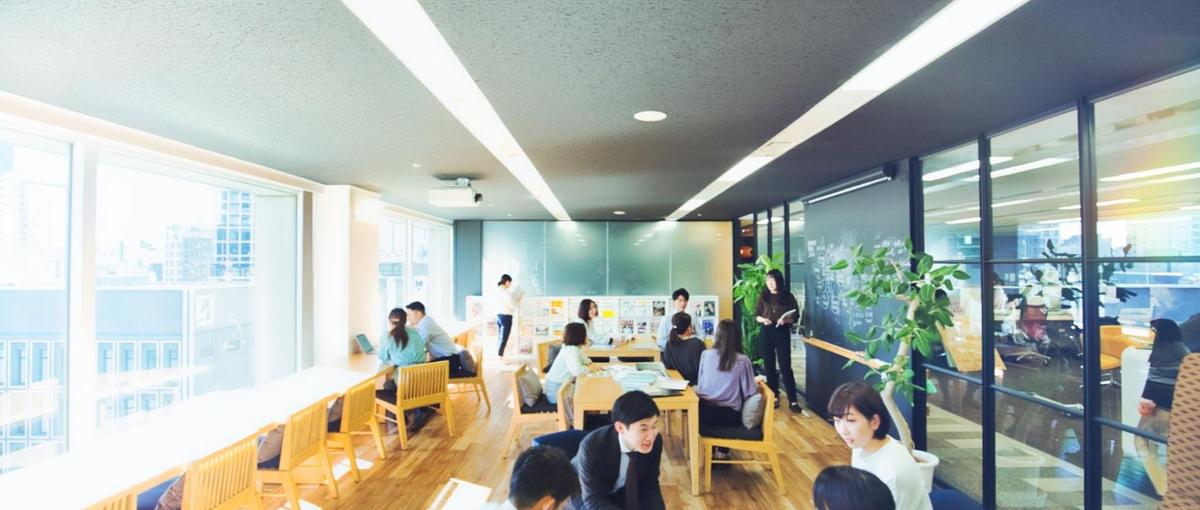 大手企業の商談に同席し役員直下でプロジェクトを担う実践型コンサルインターン