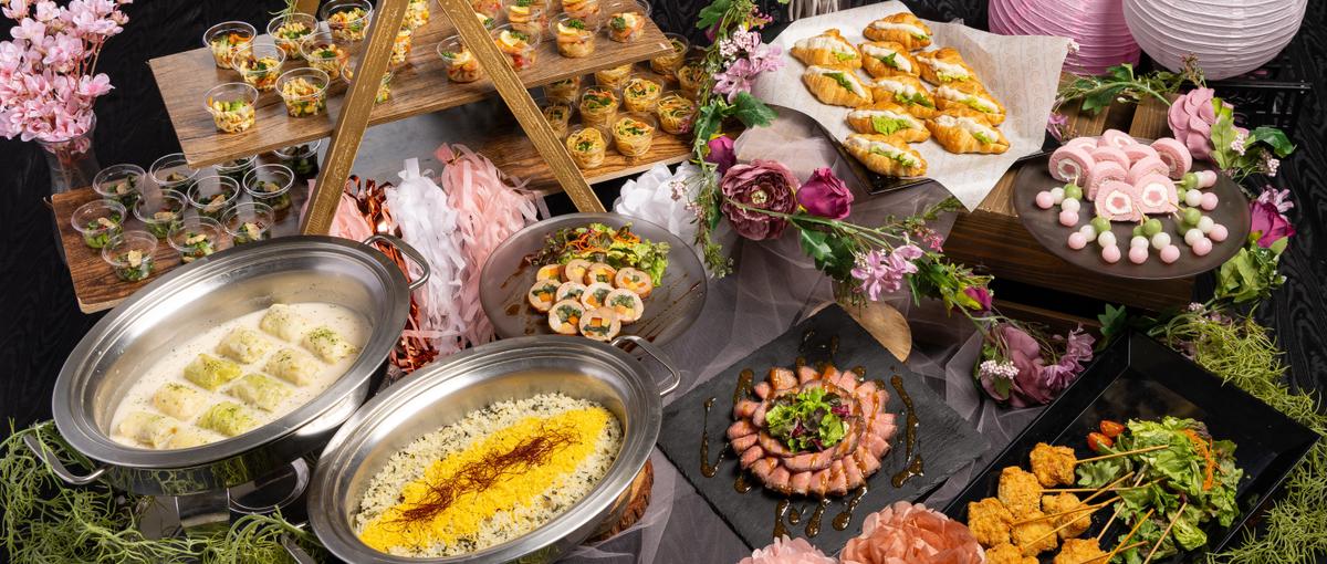 チームでつくる、特別な一日。企業イベントのケータリングスタッフ