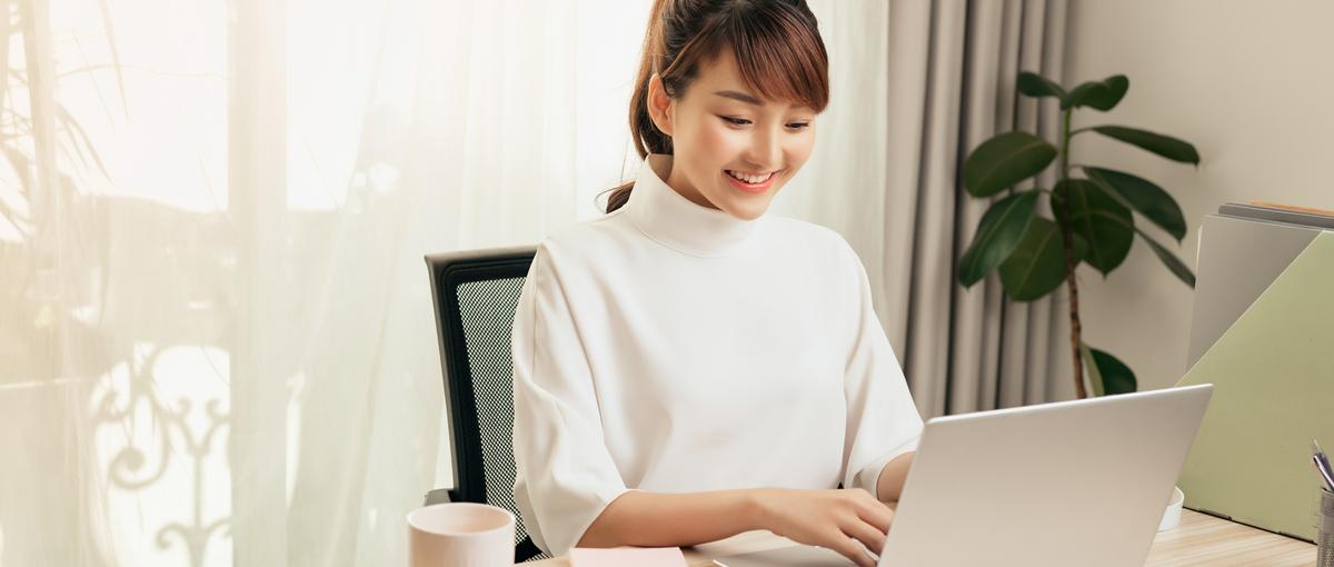 場所を選ばない働き方/経理経験を生かしてフリーランスとして活躍！