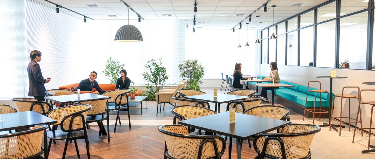 SNSマーケティングで、飲料メーカー・アパレルメーカー等の集客支援！