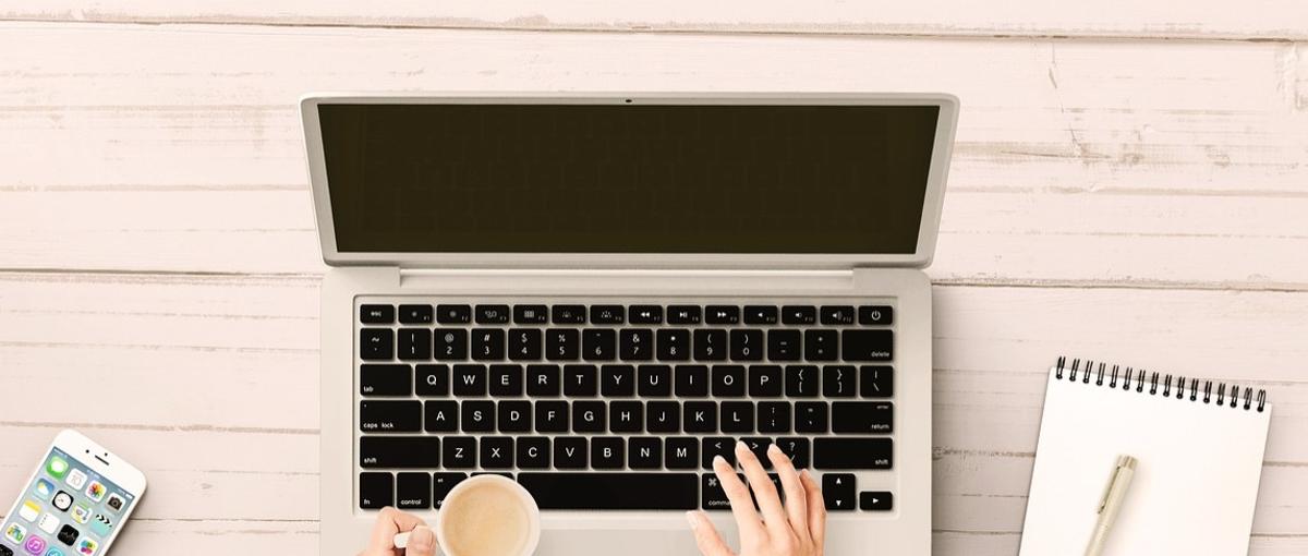 英語好きの元接客業が活躍する、海外商標事務ポジション！まずは話しませんか？