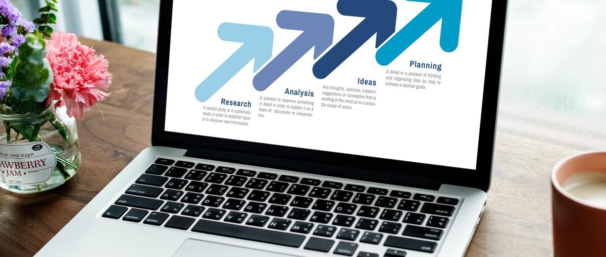 IT営業体験しませんか？男女とも活躍できます！大学1年生から応募可能です！