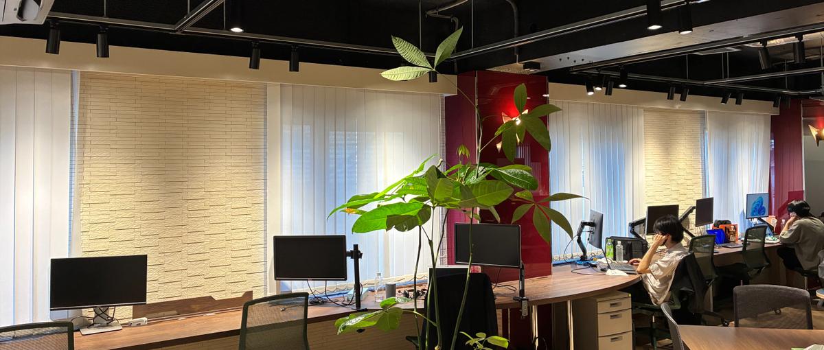 99％の先輩が経験ゼロからスタート！チーム開発案件に携われます！