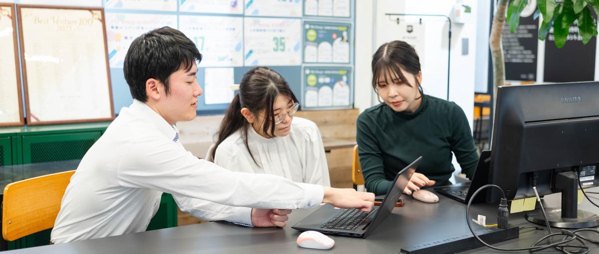 フルスタックへの最短距離。フロントからバックエンドまで領域を広げる