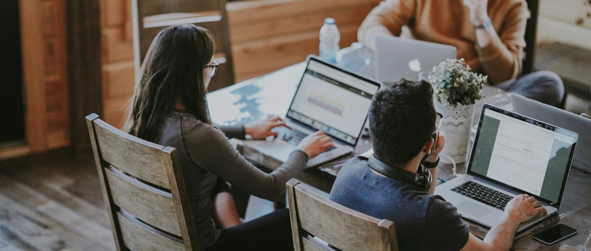 セールスエンジニア｜4人の会社だから、これやりたいがすぐ形になる！