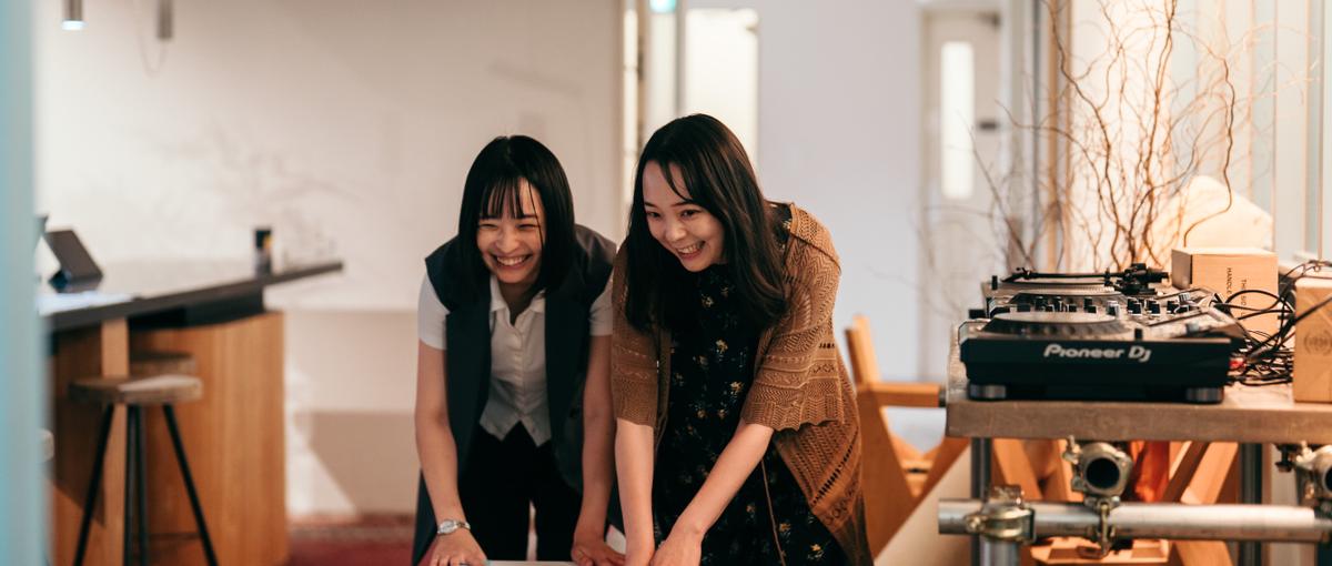 急成長中の暮らしを変えるサービスを数字で支える｜上場準備中の経理スタッフ