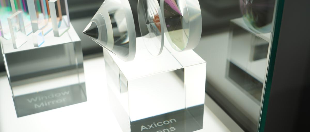 半導体時代にはなくてはならない光学レンズを0から生み出す。