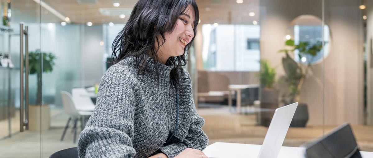 安定の定義が変わる。組織の看板ではなく、あなた個人のスキルでキャリアを創る