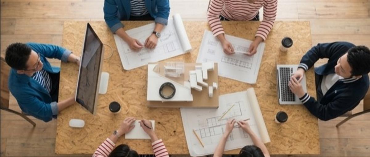 コードを書く手を止めて、未来の仕組みを設計しないか。