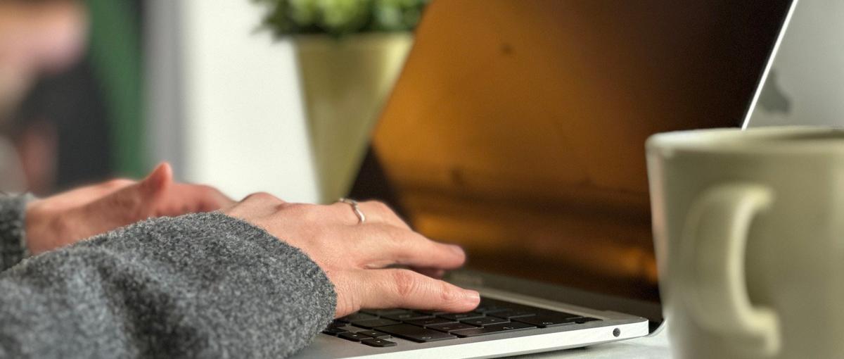 ビジネス英語力を活かせる！どこからでも働ける、営業管理ポジション