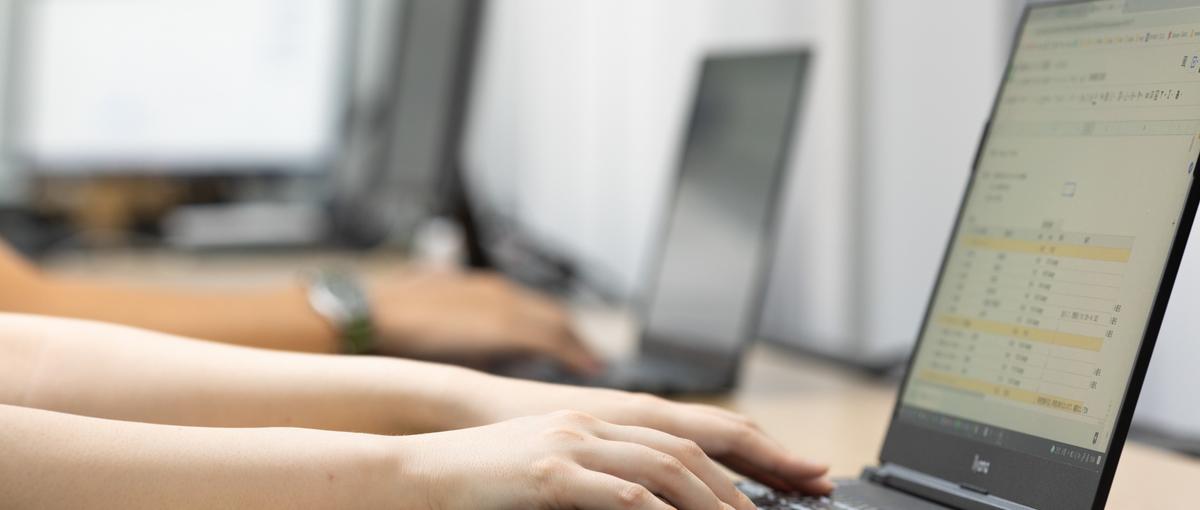  高知｜クライアントの経理・財務業務を洗練する！業務スペシャリスト募集