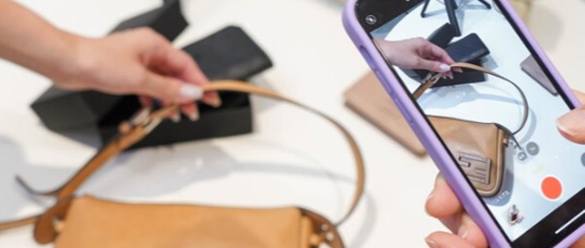 ファッションを仕事に！BUYMA公式SNS運用のアルバイトスタッフ募集