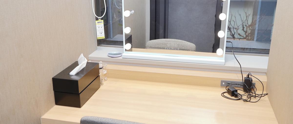 アイドルのボイストレーナー・Recエンジニア・ヘアメイク・ダンサー大募集！