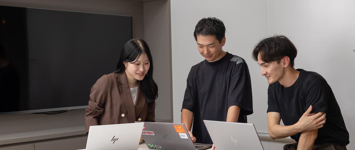 同期はライバルではなく一生の仲間。苦労を乗り越え共に成長を喜び合える。