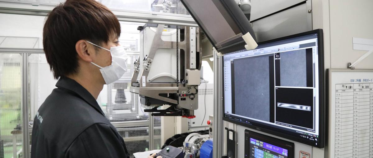 世界的論文の参照先となる開発を。ナノ精度で未知の光学素子を創る設計者に