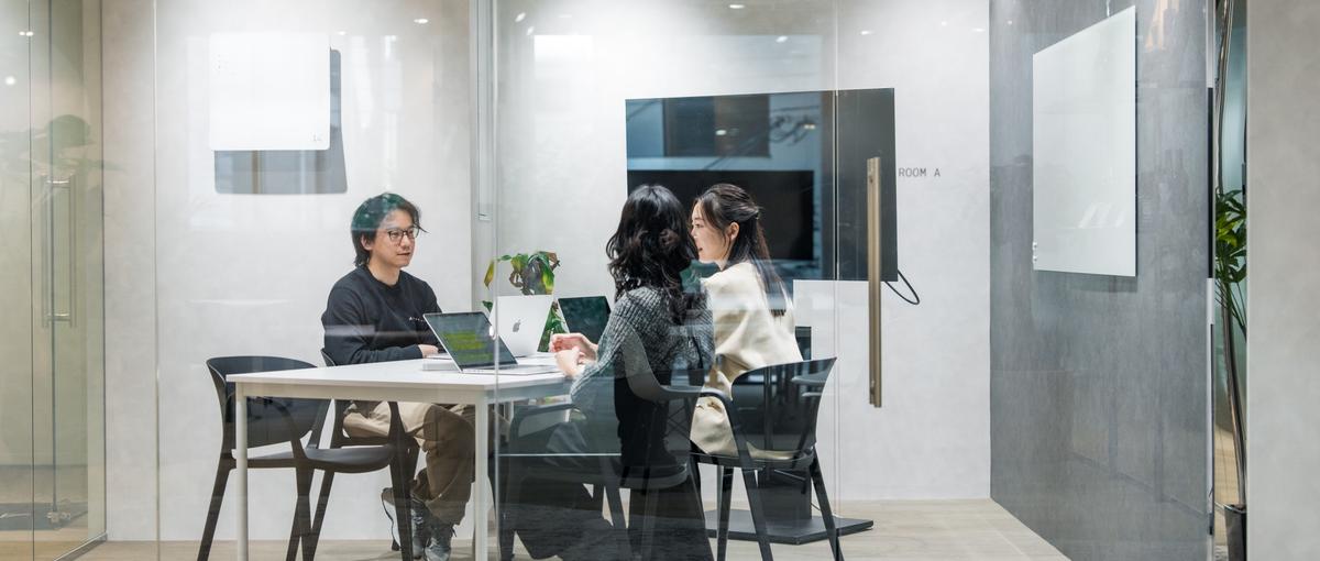 27卒｜研修だけでなく現場で学ぶ。1年目からビジネスの最前線へ。