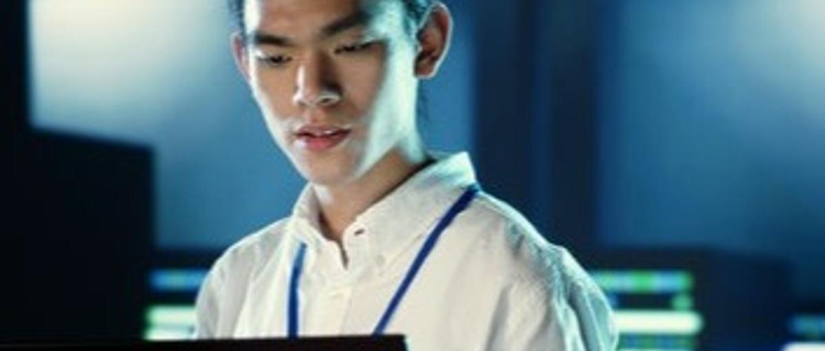 このまま実装だけでいいのか？金融ITで上流へ