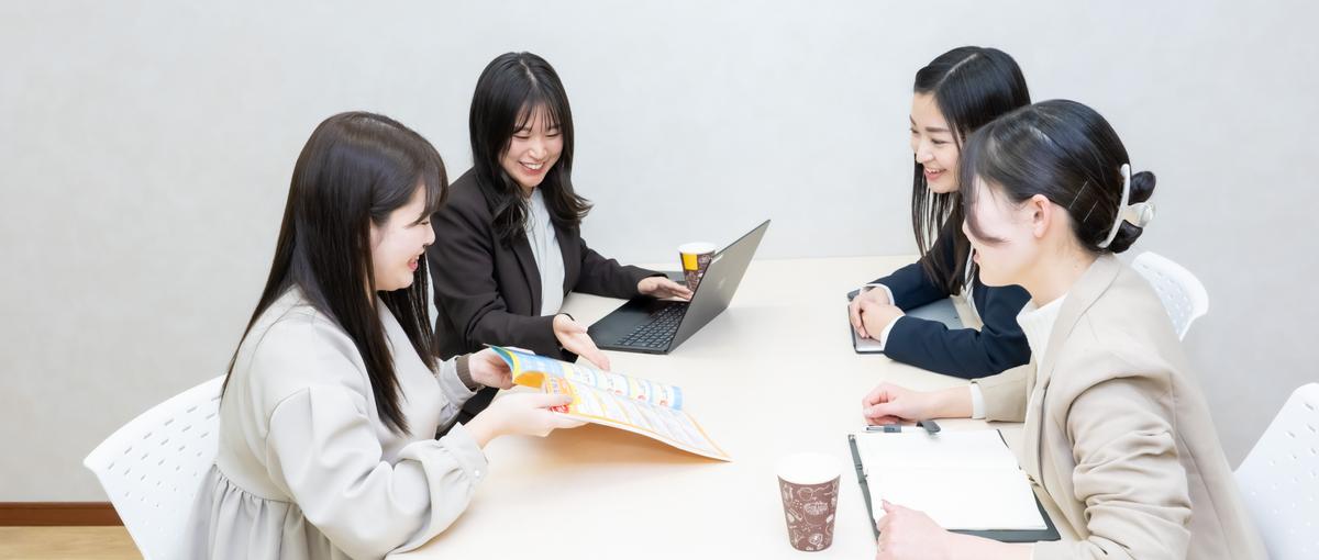 学校紹介メディア冊子の制作ディレクター｜冊子制作の進行で管理教育業界に貢献