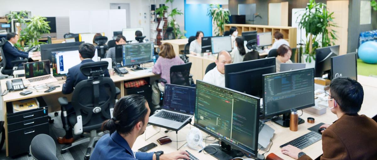 プロダクト開発部マネージャー候補｜年130%成長の自社SaaSを牽引