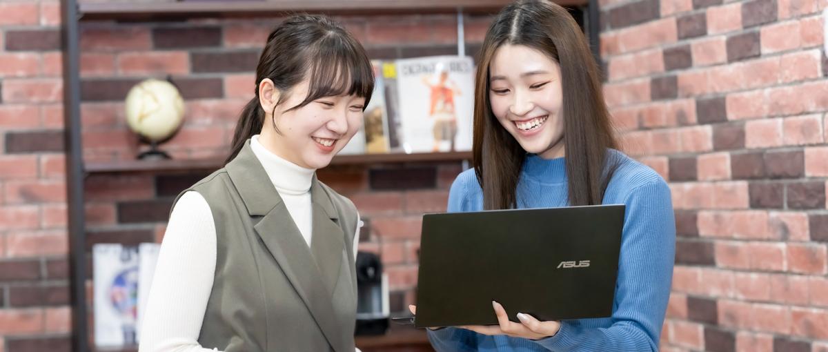 アパレル・飲食の接客経験が活きる。相手に寄り添えるエンジニアとして一歩を