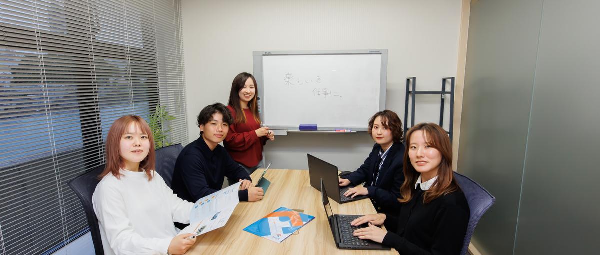 企画・制作・運用を一気通貫で担うWebマーケ職