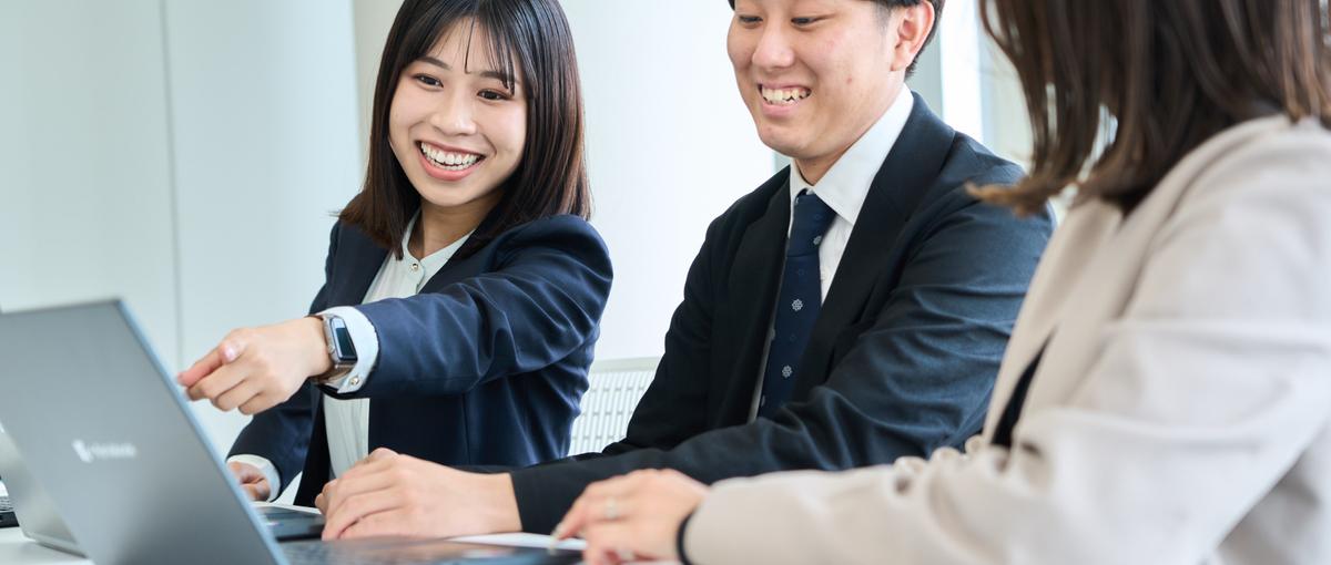 あなたの段取り力が最高の出会いを作る。求人広告の制作進行管理募集！