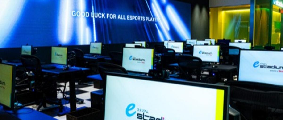 現場の熱狂を支える司令塔！eスポーツイベントの音響・IT基盤を担う制作管理