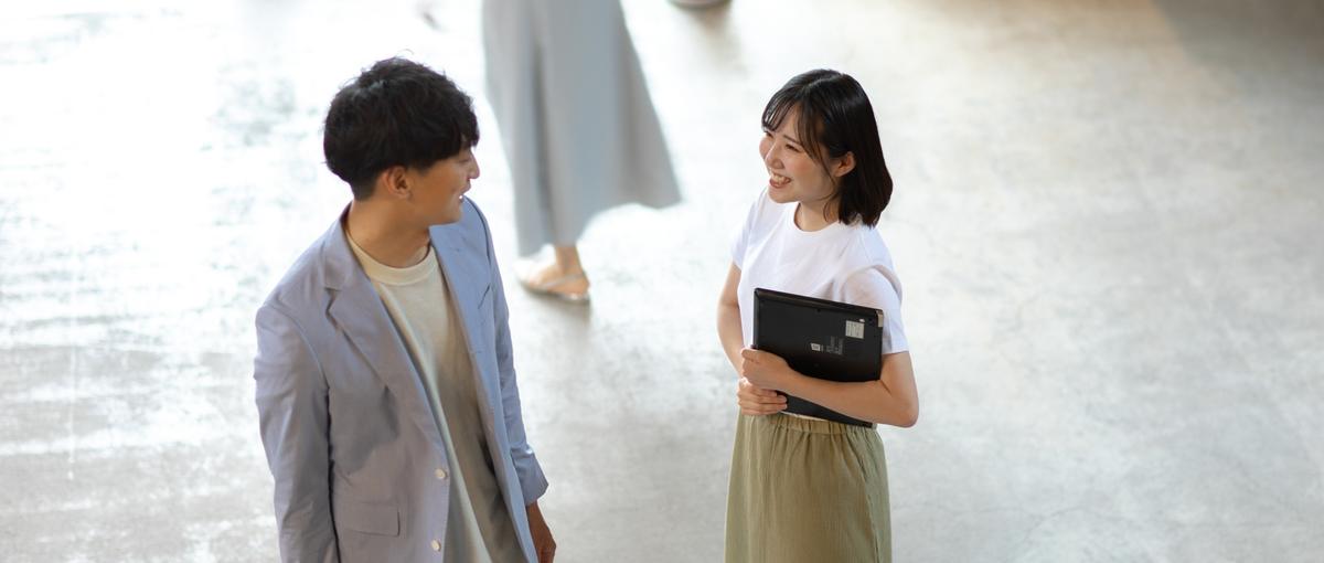 業務コンサル｜合併に伴う管理本部の統合を主導！煩雑な紙業務の工数を半減