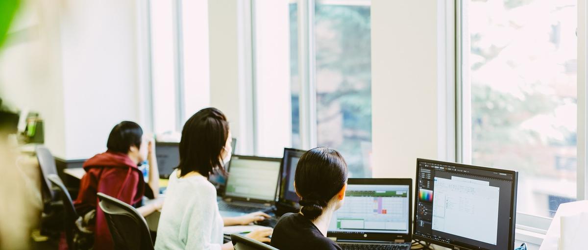 アワード多数受賞のWeb制作経験を戦略に活かすディレクター募集