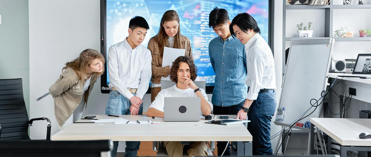 SNS運用経験者歓迎、投稿して終わりじゃない。伸ばす運用やりませんか？