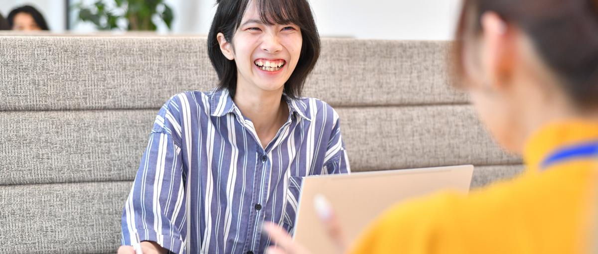 文系出身エンジニアも多数活躍中！ゼロから技術を磨くキャリアをスタート