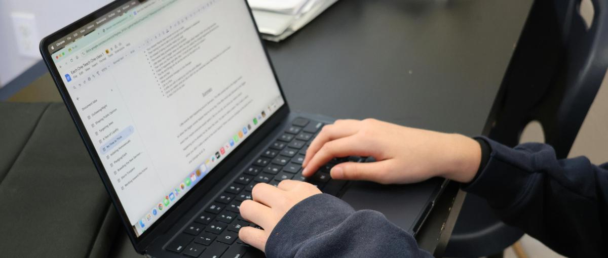 技術と自走力でチームを支えられるエンジニアを募集しています