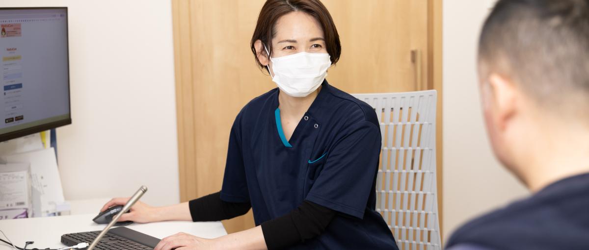 ケアもビジネススキルも磨く。AI時代の家庭医療クリニックで働く看護師