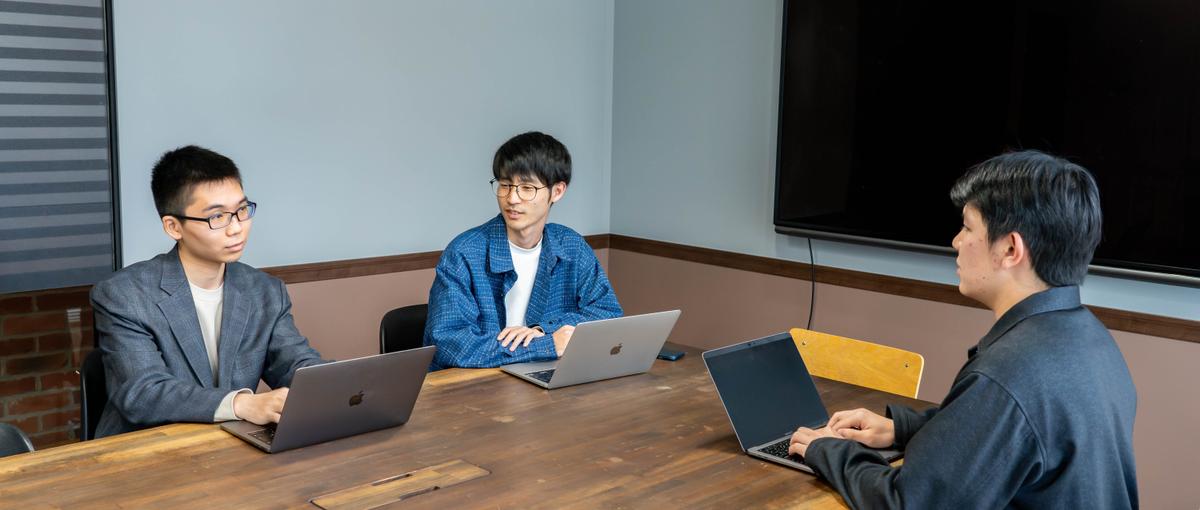 27・28新卒　自社内研修でゼロからインフラエンジニアになれる！