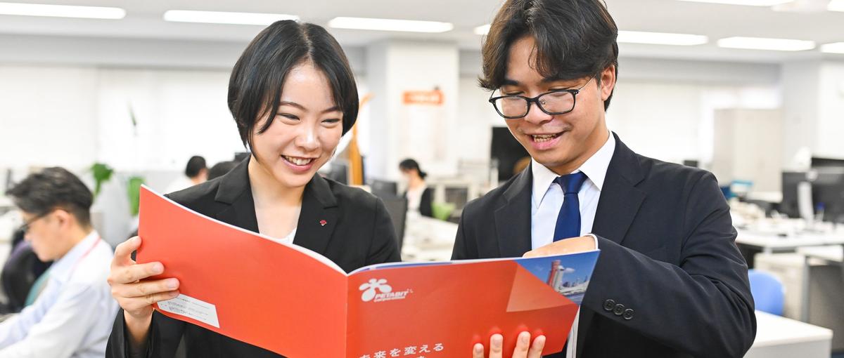 平均年齢36歳のIT企業で、企画提案営業としてプロジェクト全体進行管理！