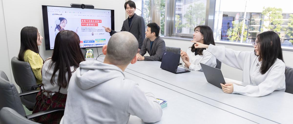 教育ベンチャーを社内から支える！事業成長のコアメンバーとして経理事務に挑戦
