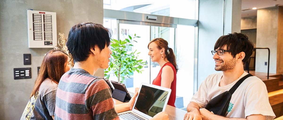 プチ留学気分を味わいながら接客仕事しませんか？新規OPEN店舗スタッフ募集
