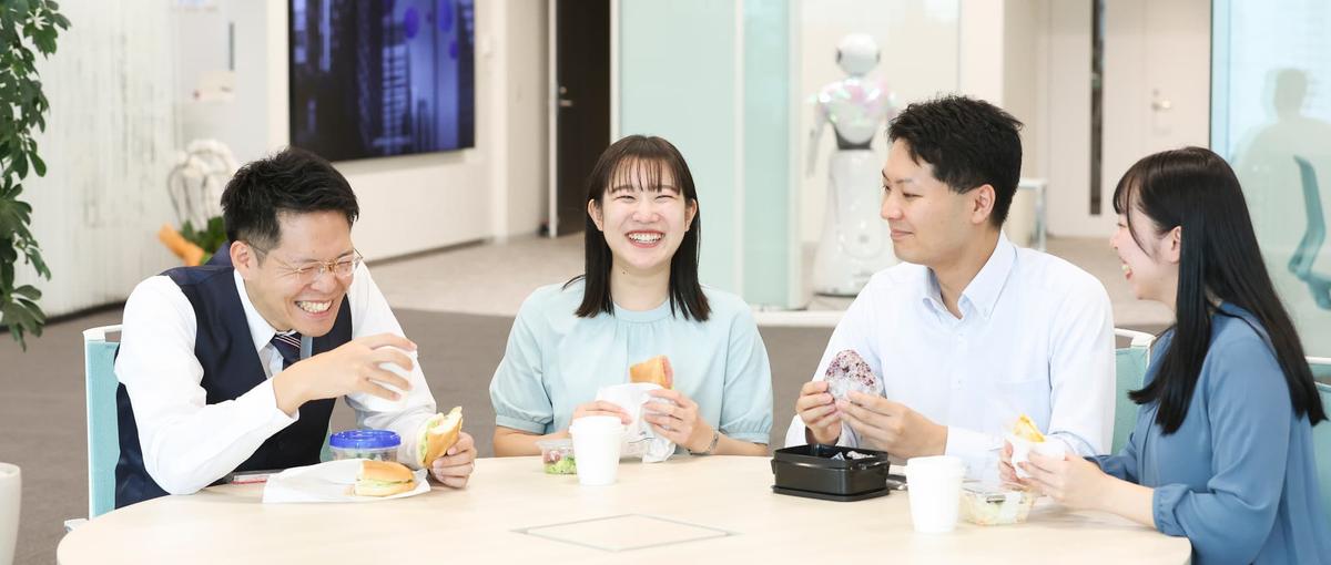 チームで助け合うから安心。ゼロから始めるオフィスサポート