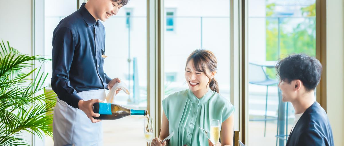 就活で語れる経験を。横浜マリンタワー新レストラン立ち上げインターン