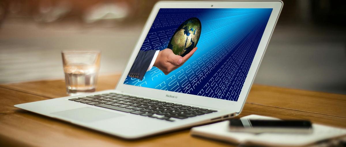 世界中とのコネクションが強み。参入障壁の高い知財業界で安定して活躍できる。