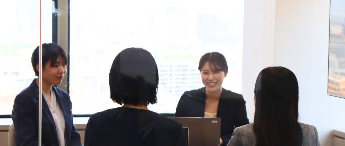 DXコンサル事業部　メンバー｜Next.jsとSupabaseでDX推進