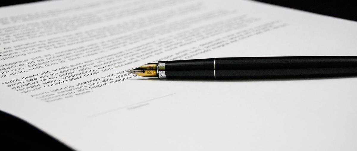 消費者の生活を下支えする。経験ゼロから英語を活かして商標を守る専門事務