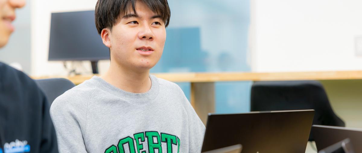 優秀な先輩たちと同じ熱量でで働く。もう一段上の視座を手に入れませんか？
