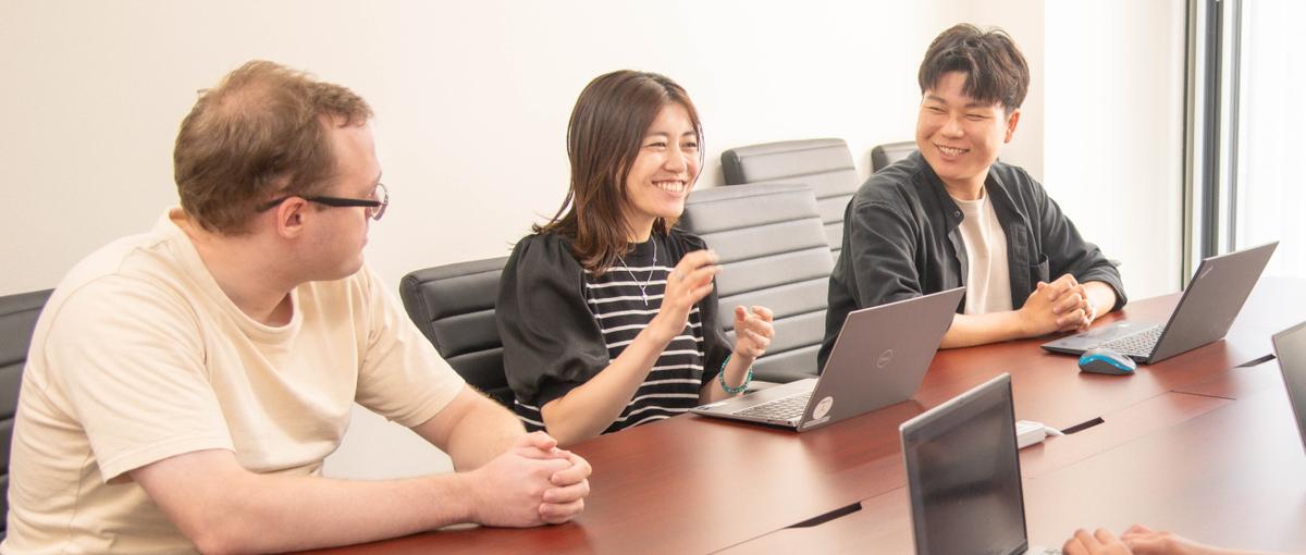27卒新卒。文系の論理的思考力を活かして仕様の根本から設計