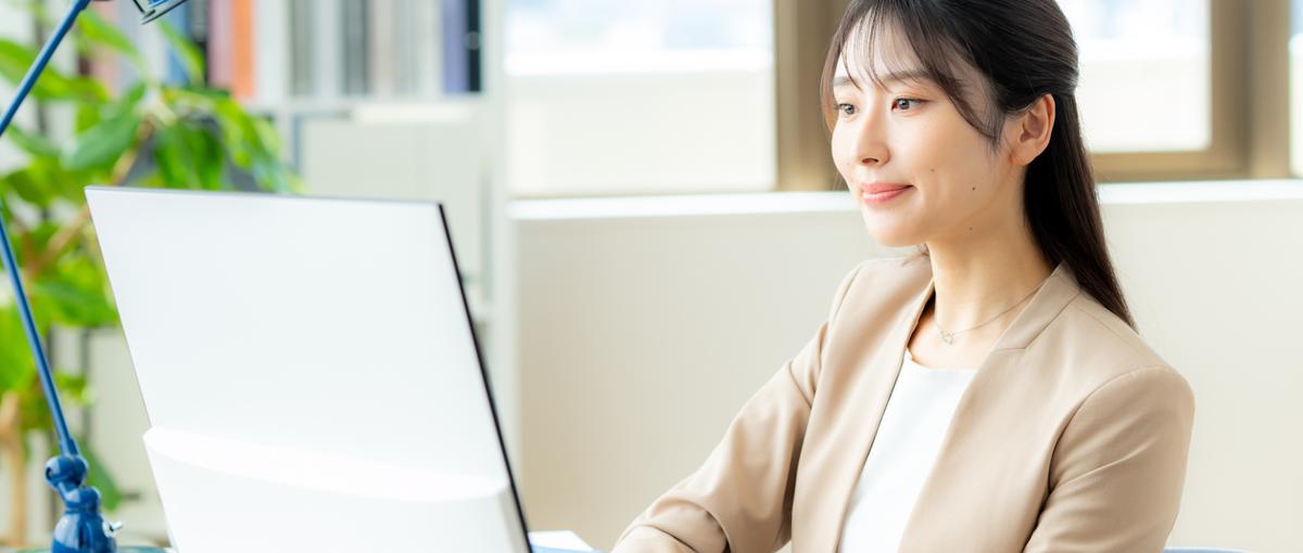 新卒就活サービスの事務アシスタント💻│データ入力・面接日程調整等