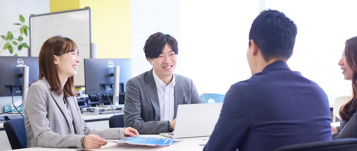 自社サービスで企業の採用を、安く、早く、楽にする、提案営業│オンライン中心