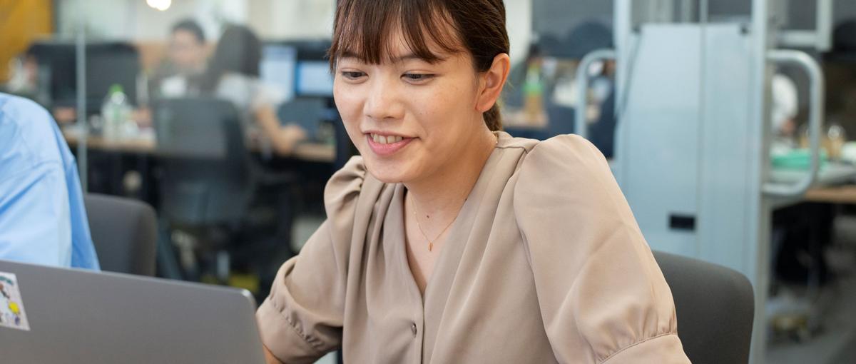 服装・髪色・ネイル自由！営業組織の生産性向上に向けた営業サポート
