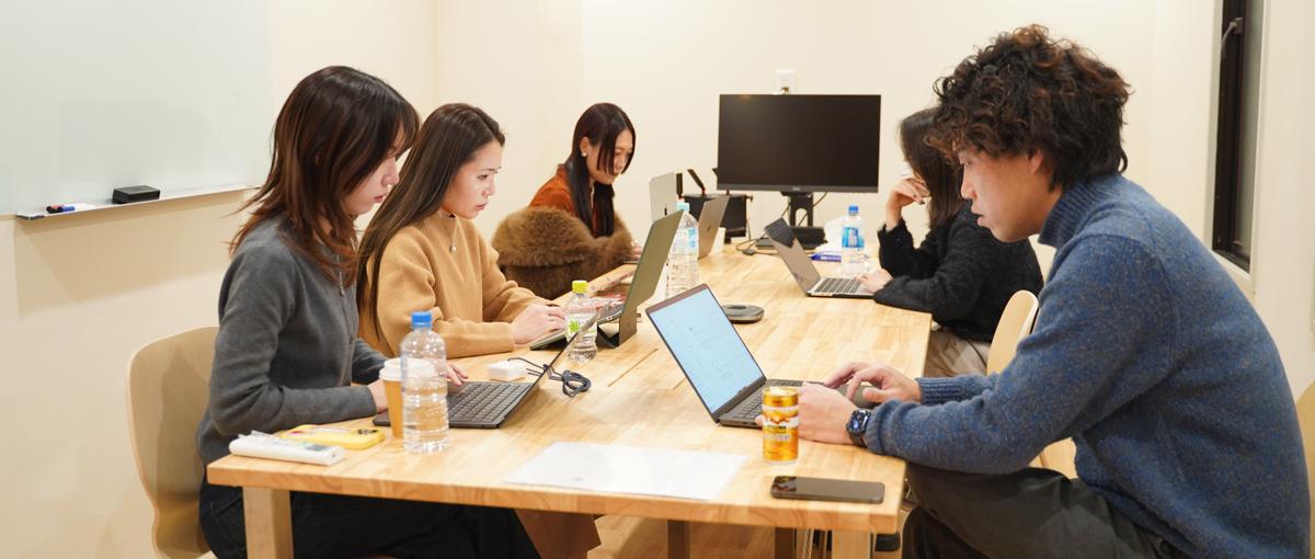 書く力を、"届く"まで。神戸のブランディング会社でライターインターン募集